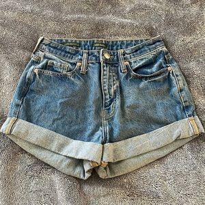 Wild Fable women’s high rise mom shorts
